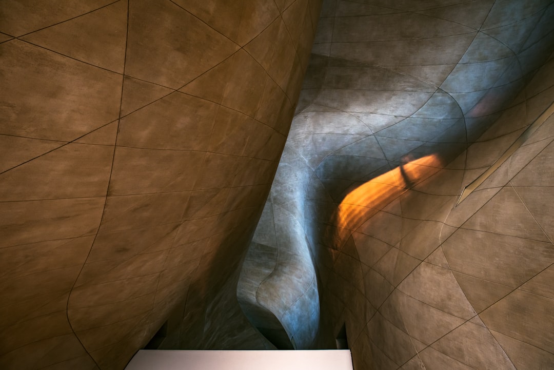 Tajemnicze jaskinie Polska: Odkryj ukryte skarby!