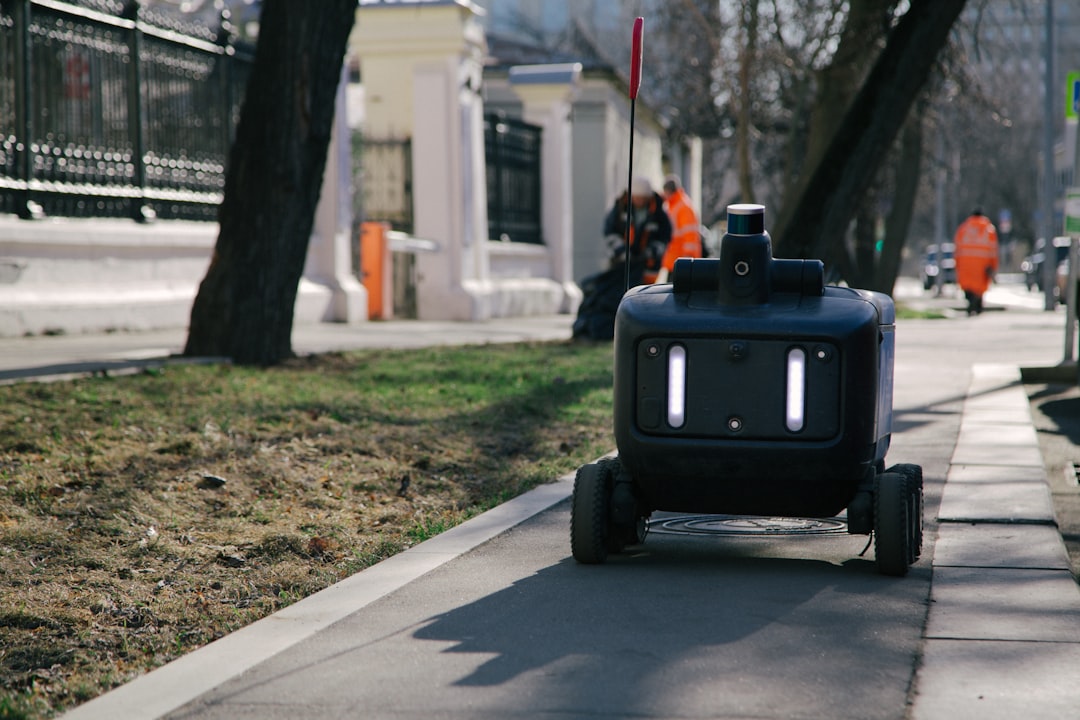 Autonomiczne samochody: rozwój technologii i przyszłość ruchu drogowego